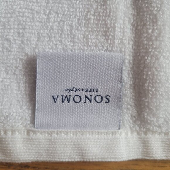 Soft 100% Cotton Hand Towel & Washcloth With Embroidered Roses - Picture 7 of 8